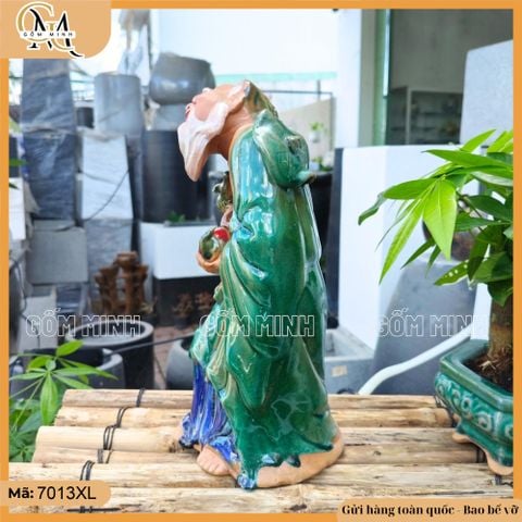 Tượng lão mai cầm gậy cao 26cm, cao 31cm gốm Bát Tràng ghép cây bonsai