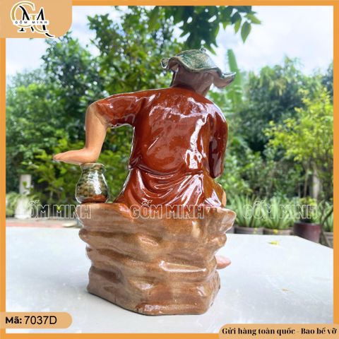 Tượng ông câu cá men rạn cao 30 cm trang trí thác nước
