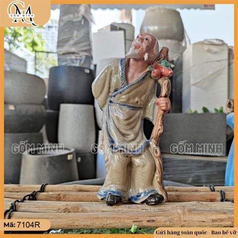 Tượng lão mai cầm gậy cao 26cm, cao 31cm gốm Bát Tràng ghép cây bonsai