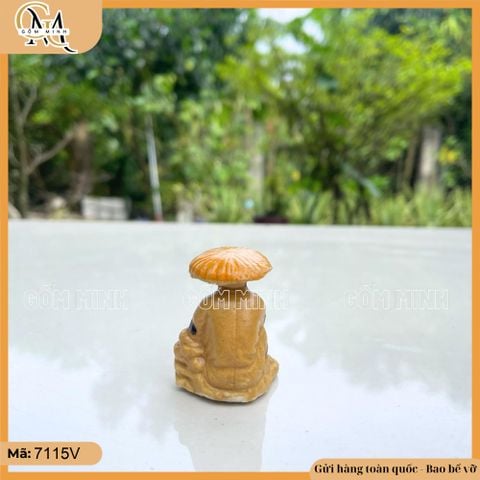Tiểu cảnh câu cá mini vàng trang trí thác nước, bể cá