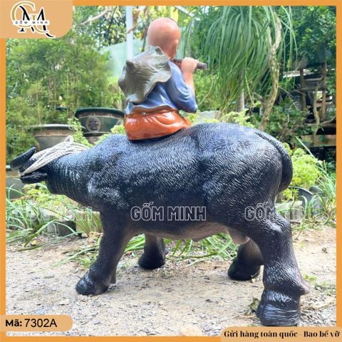 Tượng Mục đồng chăn trâu cao 54cm kiểu thổi sáo, đọc sách size đại gốm Bát Tràng sắc nét từng chi tiết