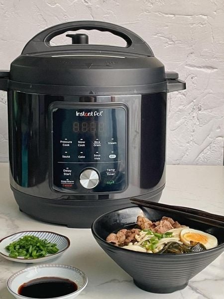 NỒI ÁP SUẤT ĐA NĂNG INSTANT POT 9IN1