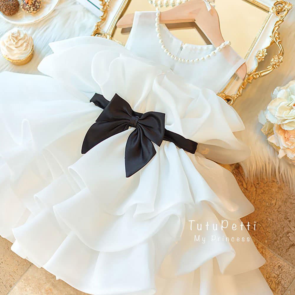  P24_206. Đầm Công Chúa Cao Cấp Trắng Nơ Đen 