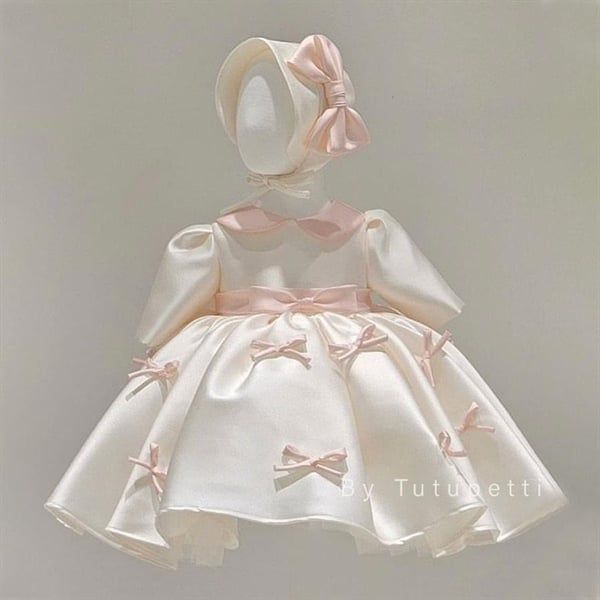  P23_489. Đầm Trắng Đính Nơ Hồng XInh 