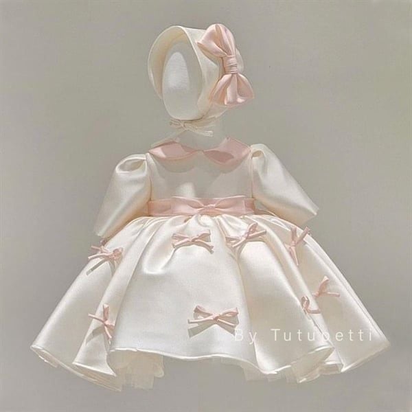  P23_489. Đầm Trắng Đính Nơ Hồng XInh 