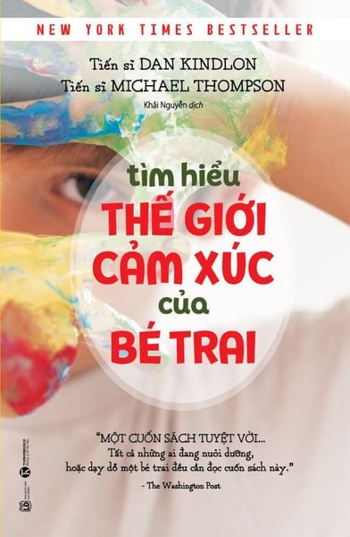 Tìm hiểu thế giới cảm xúc của bé trai