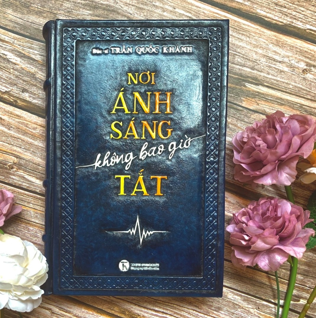 [Ấn bản đặc biệt 02] Nơi ánh sáng không bao giờ tắt