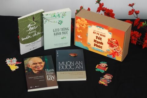 HỘP SÁCH TẾT HẠNH PHÚC