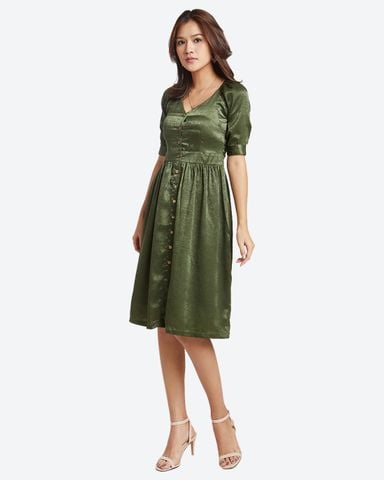 Đầm Tay Lửng Cổ Chữ V