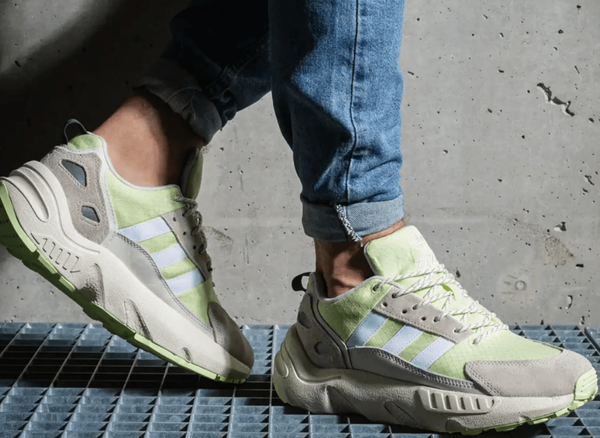 Giày Bóng Rổ Nữ Adidas ORIGINALS ( SIZE 33.5 - 34 )