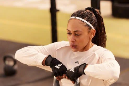 BĂNG ĐÔ THỂ THAO ADIDAS ADAC - 16160