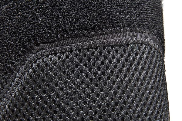 BĂNG ĐẦU GỐI ADIDAS 15002 & 15003 ( SIZE M/L )