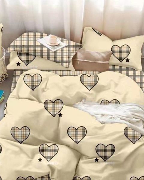 Bộ Drap & Chăn Chần Cotton Bygu 160X200 (5 Món)