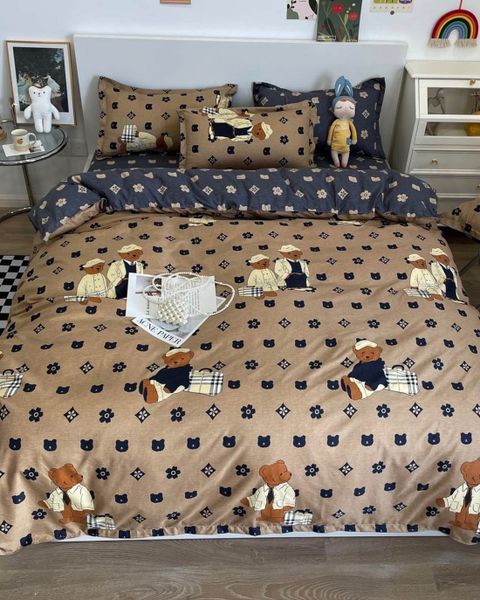 Bộ Drap & Chăn Chần Cotton Bygu 180X200 (5 Món) - BG18P