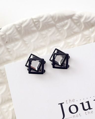 Bông Tai Mặt Vuông