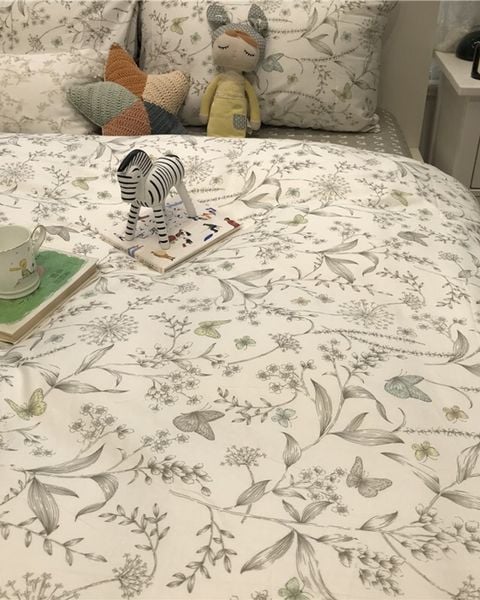 Bộ Drap & Chăn Chần Cotton Lụa 160x200 (4 Món) (Tặng Bình Nước 90ml)