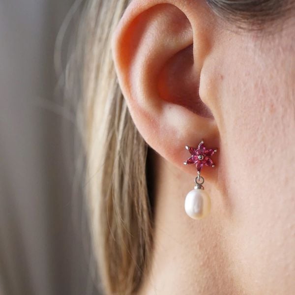 Hoa Tai Ngọc Trai Hoa Đỏ NJ169