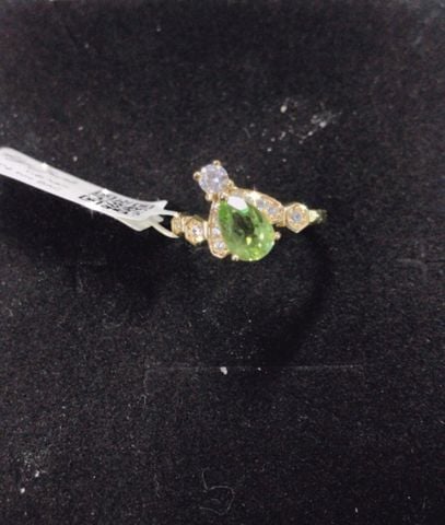 Nhẫn Nữ Kya Jewel Đá Peridot Sắc Xanh Dịu Dàng (Vàng, Freesize) - R40