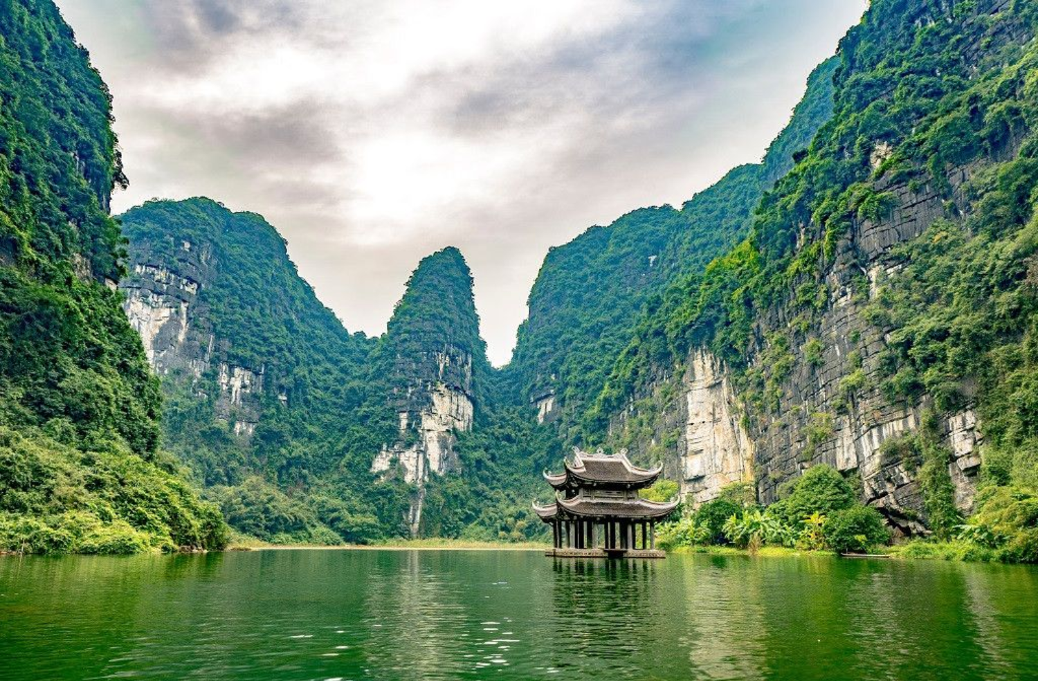  BUSINESS TOUR: HANOI - NINH BINH - HALONG BAY 6 DAYS 5 NIGHTS 