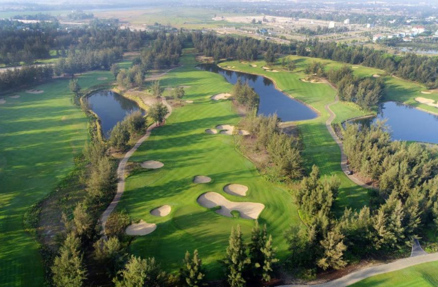  TOUR GOLF DA NANG - HOI AN - 4D3N 