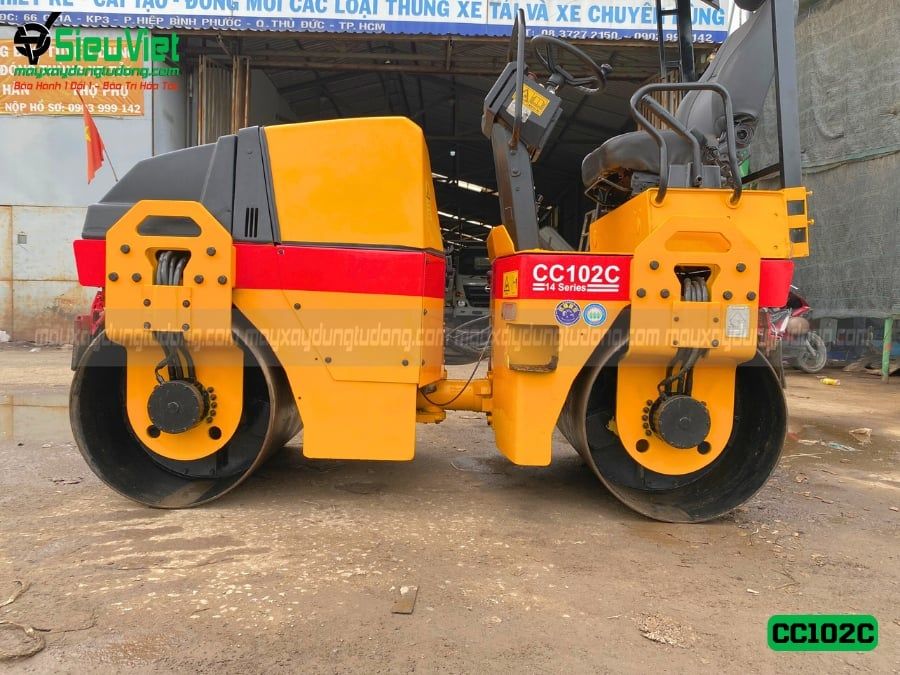 Xe lu rung nhỏ 2.5 Tấn Dynapac CC102C Thuỵ Điển (25345)