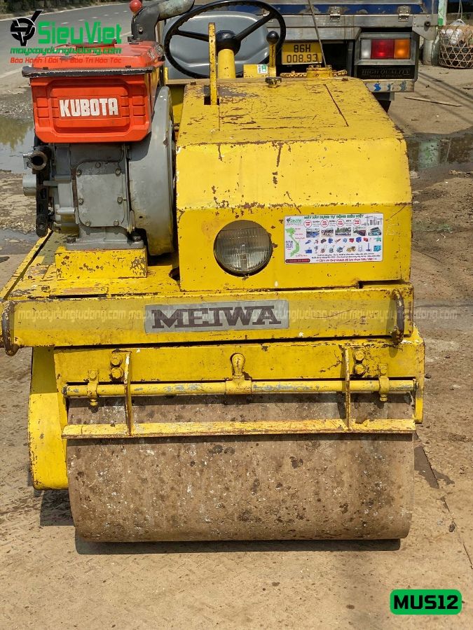 Xe lu rung 1.2 Tấn Meiwa MUS12 Nhật Bản (596)