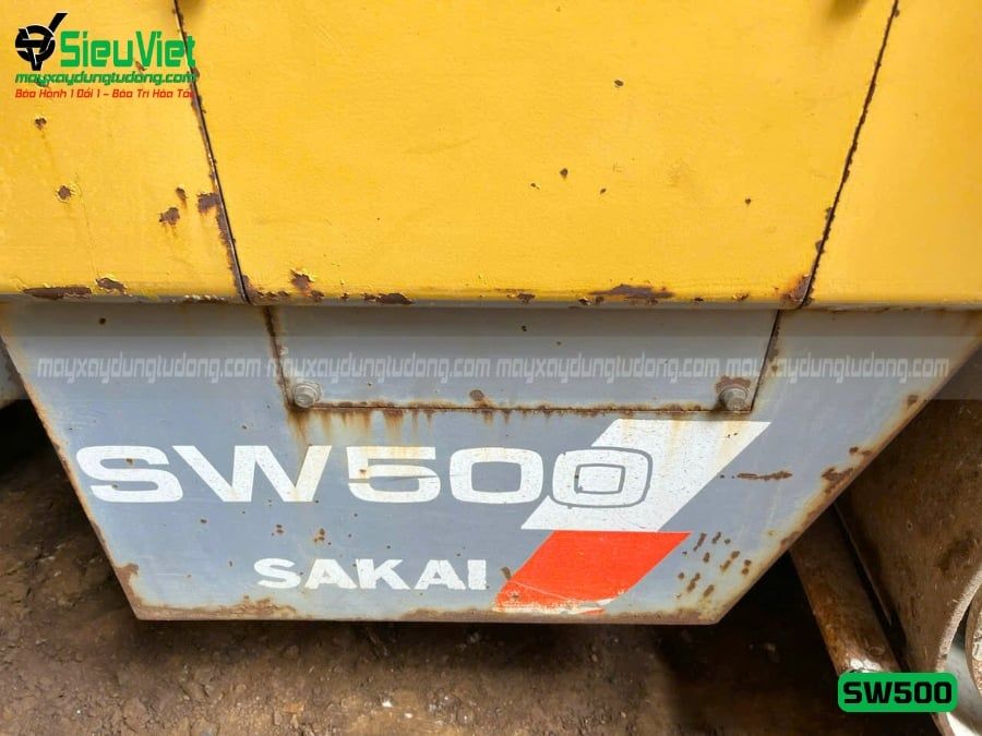 Xe lu rung nhỏ 3.8 tấn Sakai SW500 Nhật Bản (VSW610159)