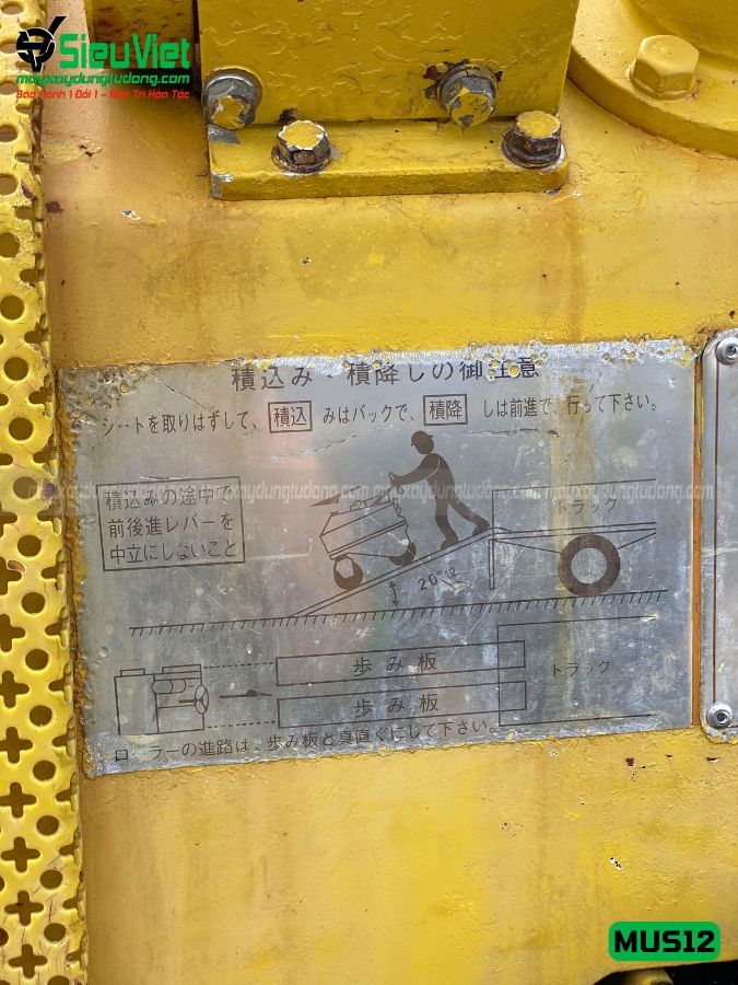 Xe lu rung 1.2 Tấn Meiwa MUS12 Nhật Bản (596)