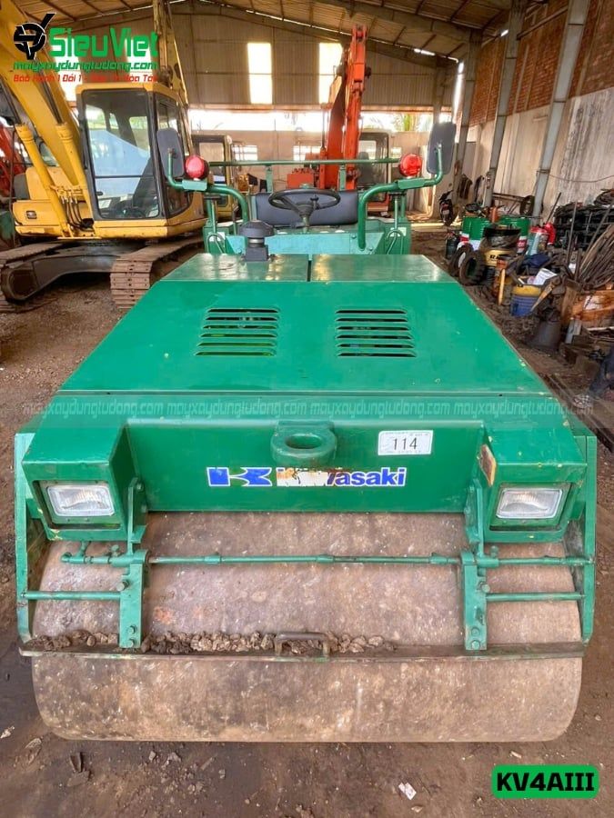 Xe lu rung nhỏ 4 tấn Kawasaki KV4AIII Nhật Bản (30289)