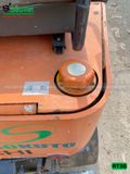 Xe lu tĩnh bánh lốp 3 Tấn Hitachi RT30 Nhật Bản