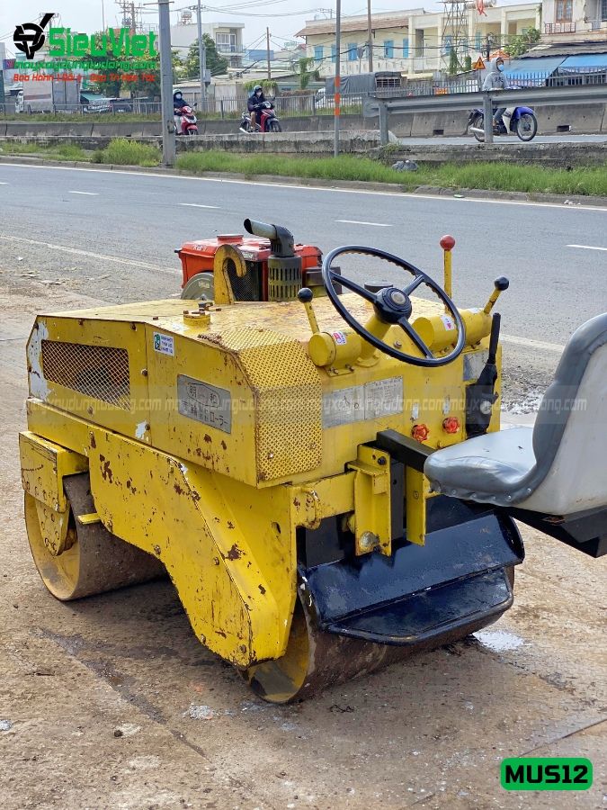 Xe lu rung 1.2 Tấn Meiwa MUS12 Nhật Bản (596)
