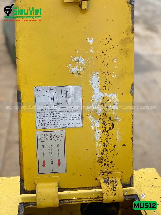 Xe lu rung 1.2 Tấn Meiwa MUS12 Nhật Bản (596)