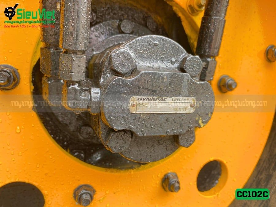 Xe lu rung nhỏ 2.5 Tấn Dynapac CC102C Thuỵ Điển (25345)