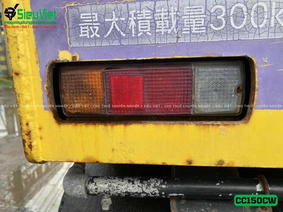 Xe lu rung nhỏ 3.6 tấn Hitachi CC150CW Nhật Bản (10161)