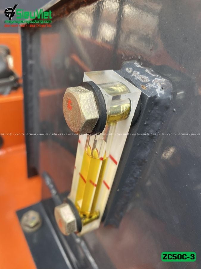 Xe lu rung nhỏ 3.6 tấn Hitachi ZC50C-3 Nhật Bản (34221)