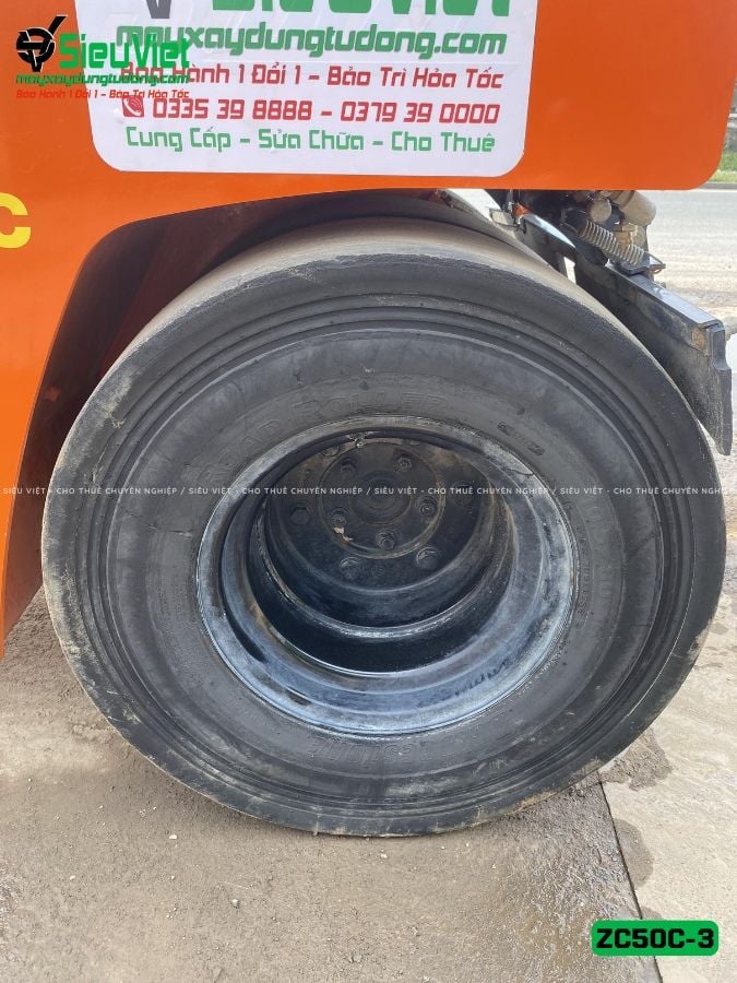 Xe lu rung nhỏ 3.6 tấn Hitachi ZC50C-3 Nhật Bản (34221)