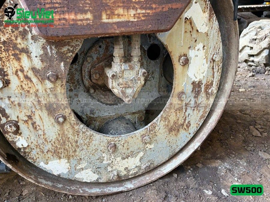 Xe lu rung nhỏ 3.8 tấn Sakai SW500 Nhật Bản (VSW610159)