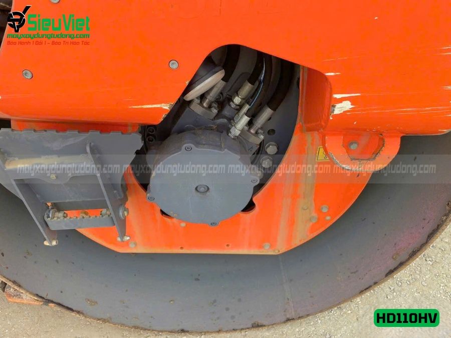 Xe lu rung 10.6 Tấn HAMM HD110HV Germany (Năm 2019)