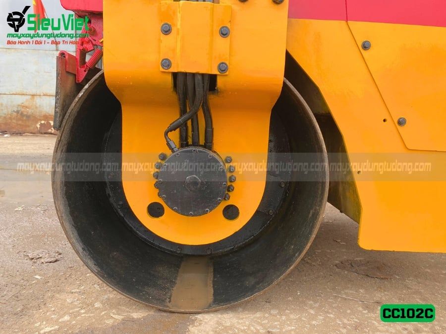 Xe lu rung nhỏ 2.5 Tấn Dynapac CC102C Thuỵ Điển (25345)