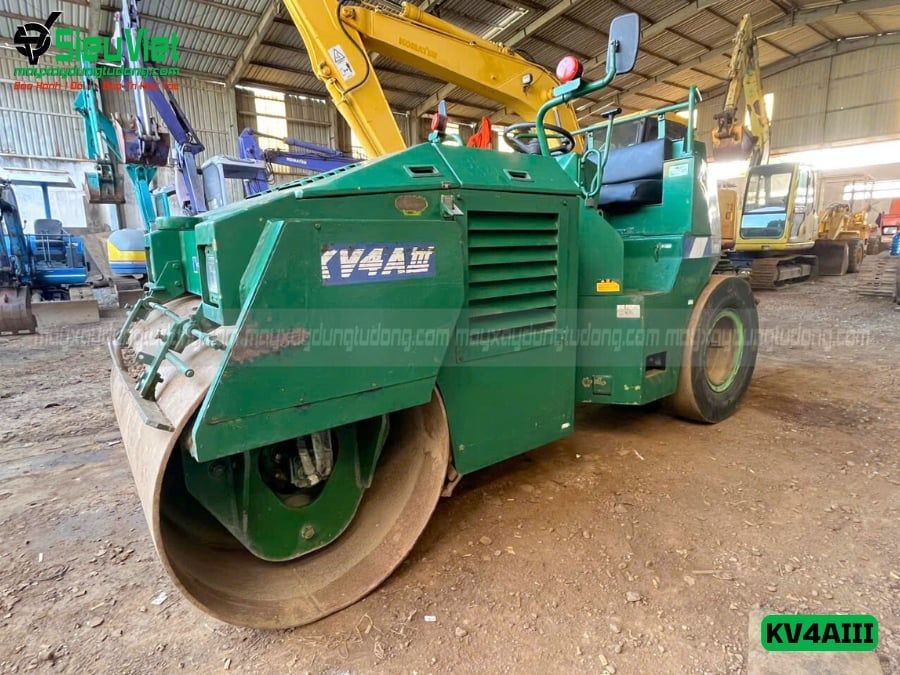 Xe lu rung nhỏ 4 tấn Kawasaki KV4AIII Nhật Bản (30289)