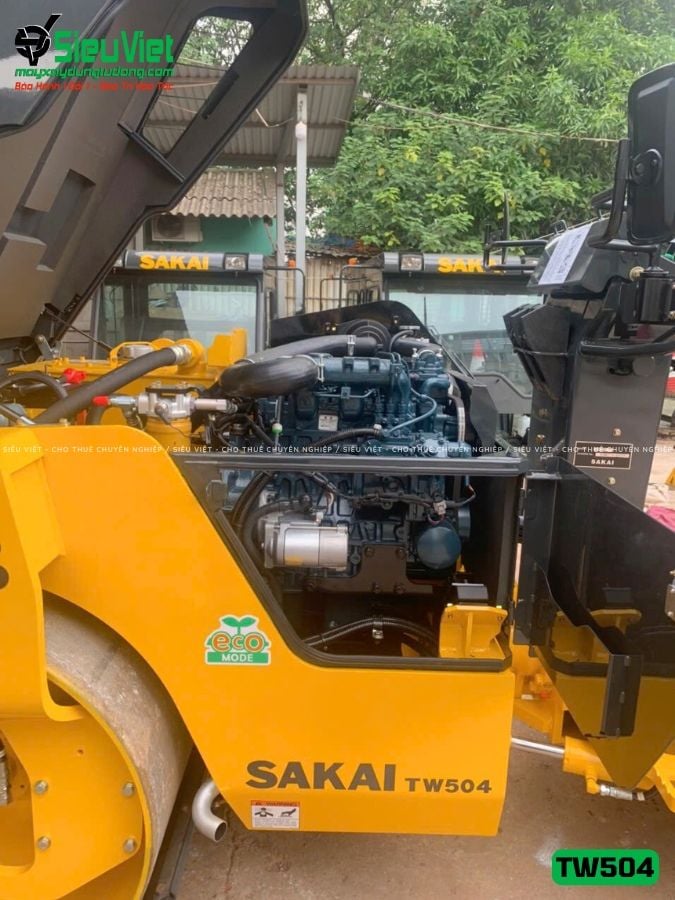Xe lu rung nhỏ 3.5 tấn Sakai TW504 Nhật Bản (Mới 100%)