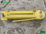 Bàn bẻ đai sắt thủ công UT614