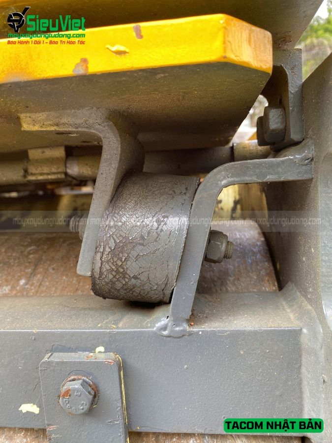 Xe lu rung dắt tay 700Kg Tacom Nhật Bản