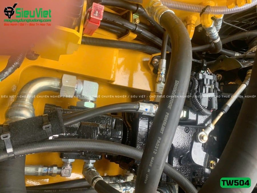 Xe lu rung nhỏ 3.5 tấn Sakai TW504 Nhật Bản (Mới 100%)