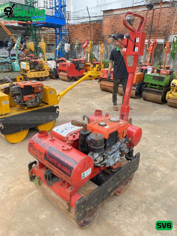 Lu rung dắt tay 550Kg Sakai SV6 Nhật Bản