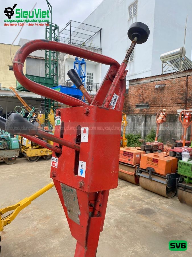 Lu rung dắt tay 550Kg Sakai SV6 Nhật Bản