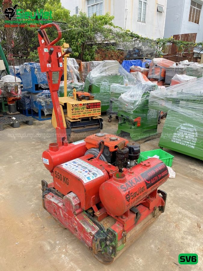 Lu rung dắt tay 550Kg Sakai SV6 Nhật Bản