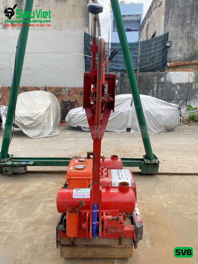 Lu rung dắt tay 550Kg Sakai SV6 Nhật Bản