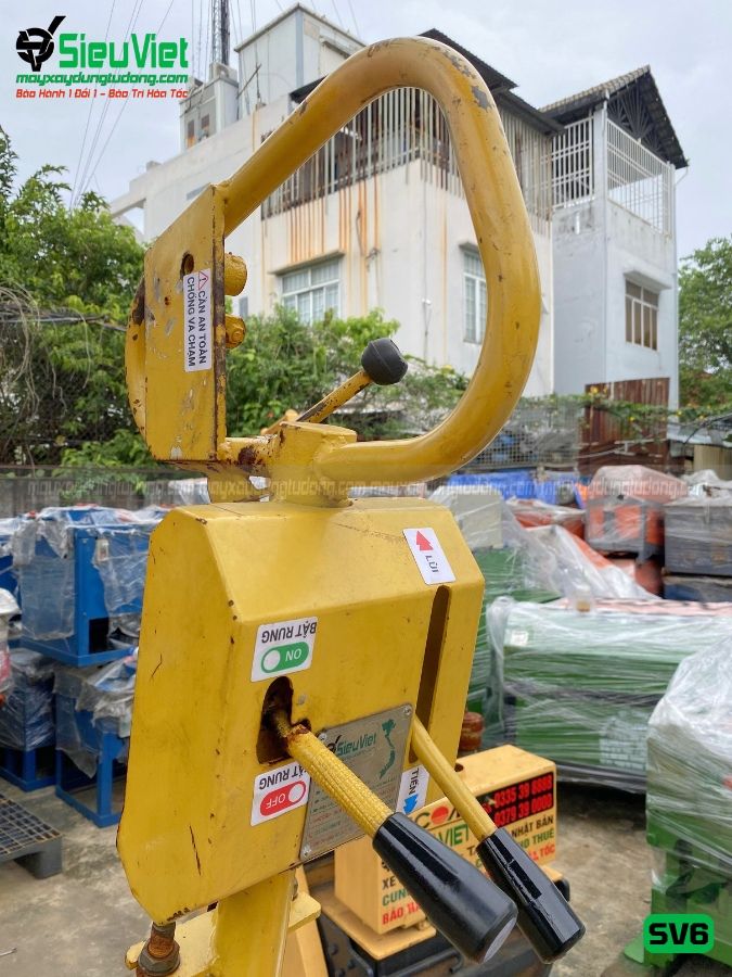 Xe lu rung dắt tay 550Kg Sakai SV6 Nhật Bản