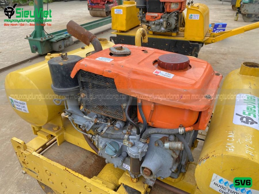 Xe lu rung dắt tay 550Kg Sakai SV6 Nhật Bản